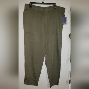 Women's Olive Green Pants